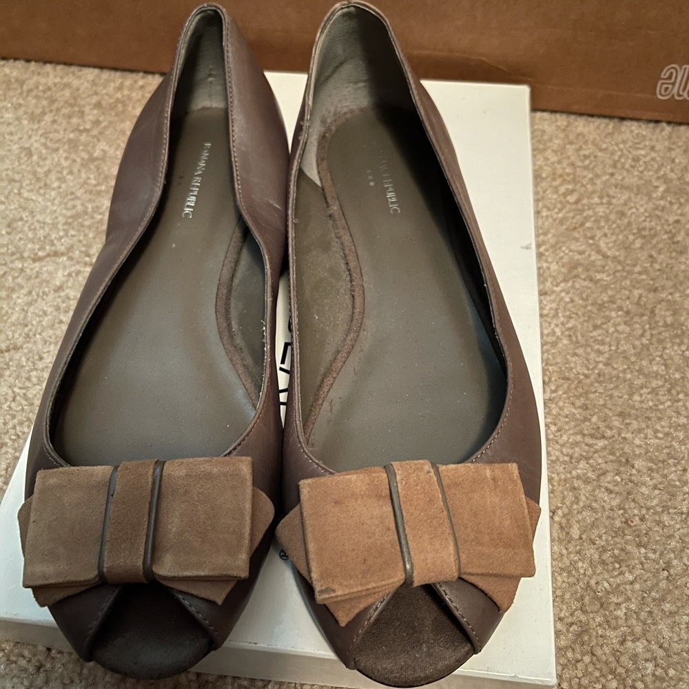 Open toe ballet flats